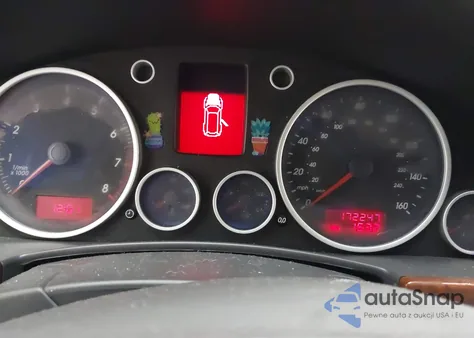 2005 Volkswagen Touareg V6 from USA, damaged, VIN WVGZG77L55D039996